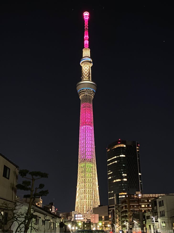 スカイツリーの特別ライティング　明花