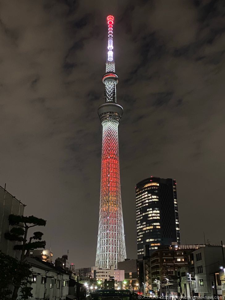 クリスマス 東京スカイツリーはキャンドルとシャンパンがさらに美しく 特別ライティング ライトアップ スカなび