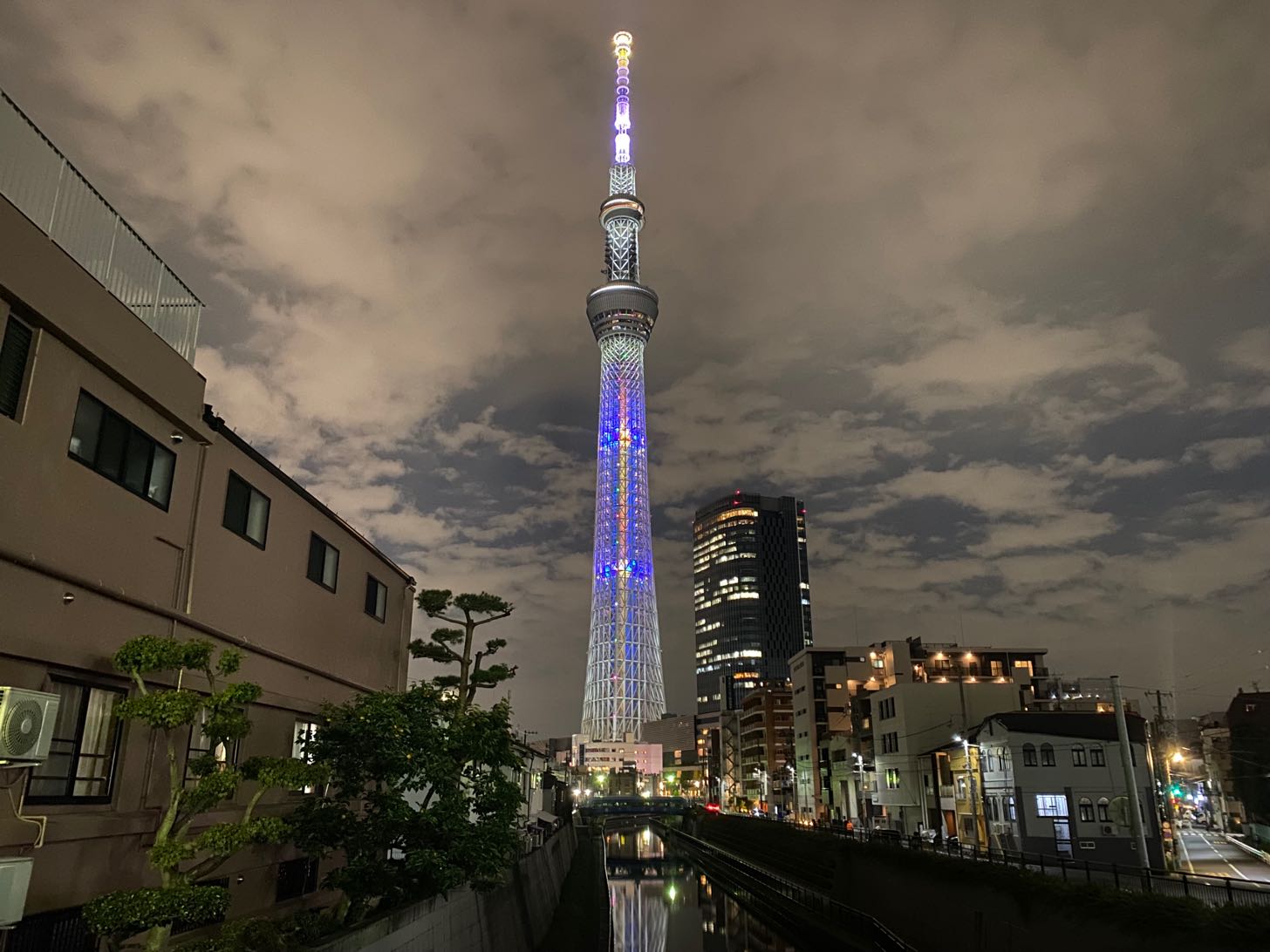 東京スカイツリー　鬼滅の刃　特別ライティング