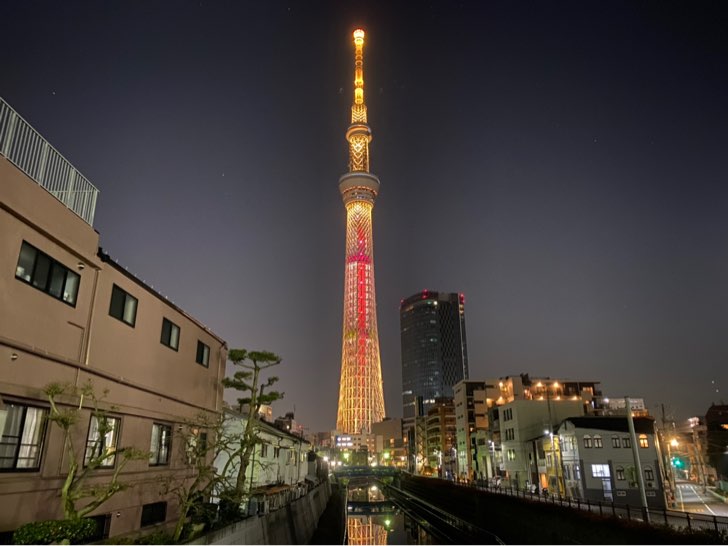 バレンタイン特別ライティング　東京スカイツリー